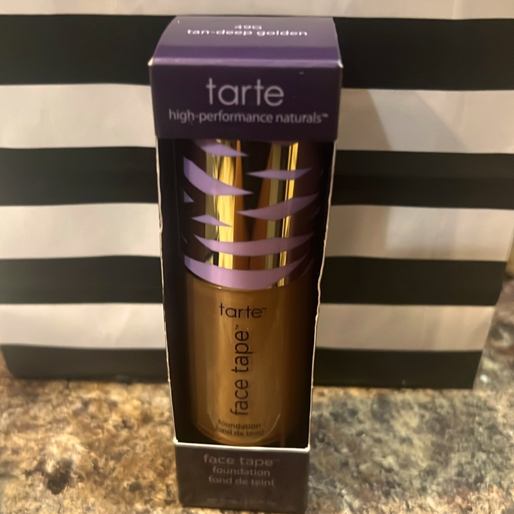 Tarte shape tape foundation